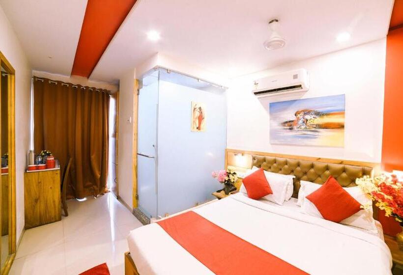 Номер Superior, Grandeur Near Mumbai International Airport