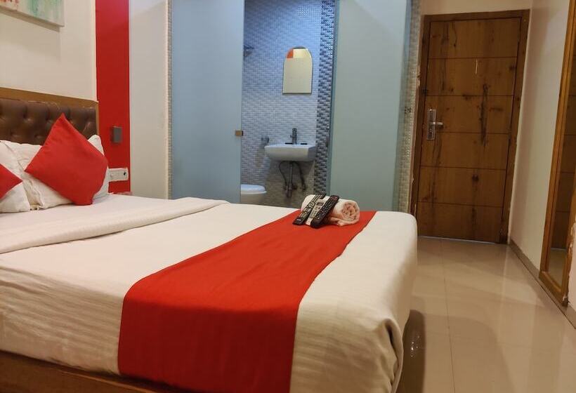 Номер Deluxe, Grandeur Near Mumbai International Airport
