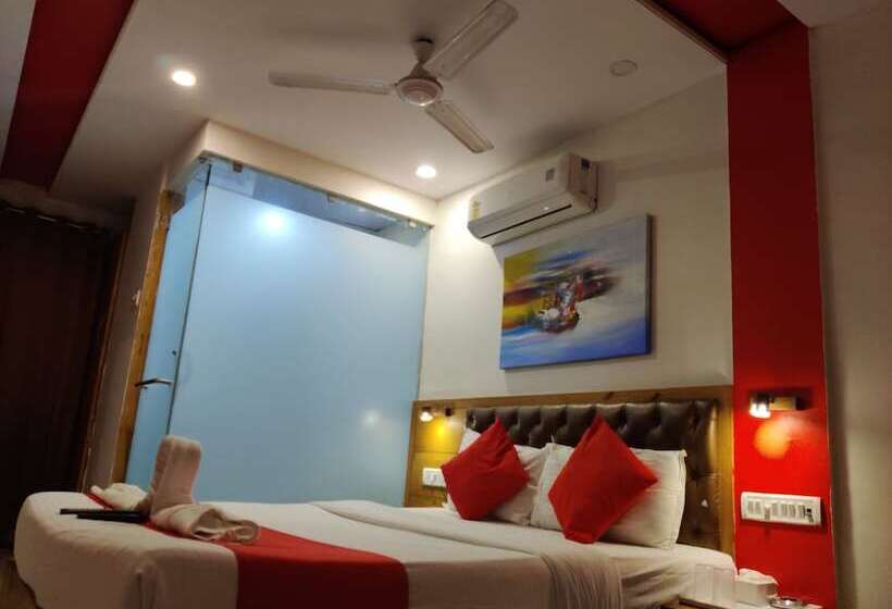 Номер Superior, Grandeur Near Mumbai International Airport