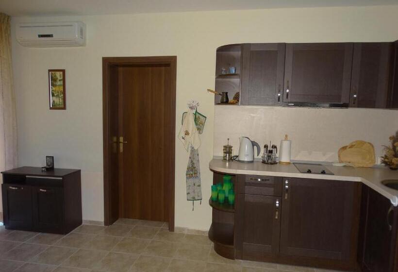 شقة غرفة واحدة, Chateau Del Marina Apart Complex