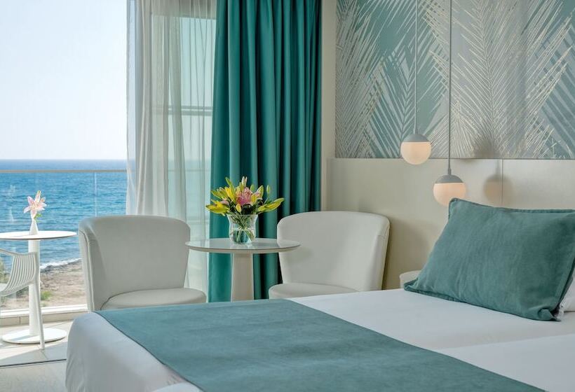 اتاق سوپریور با چشم‌انداز دریا, Ivi Mare   Designed For Adults By Louis Hotels