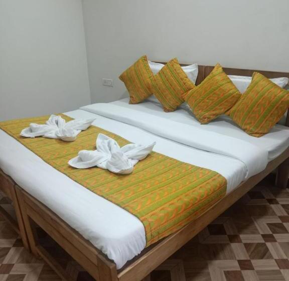 اتاق سوپریور با تخت بزرگ, Calangute Beach Palms