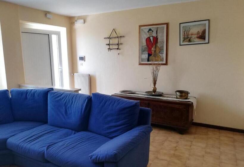 浴室共有ファミリールーム, Alloggio Agrituristico Ronchi Di Fornalis