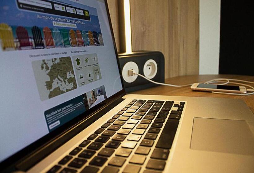 اتاق خانوادگی, B&b Hotel Paris Sud Chatenay Malabry