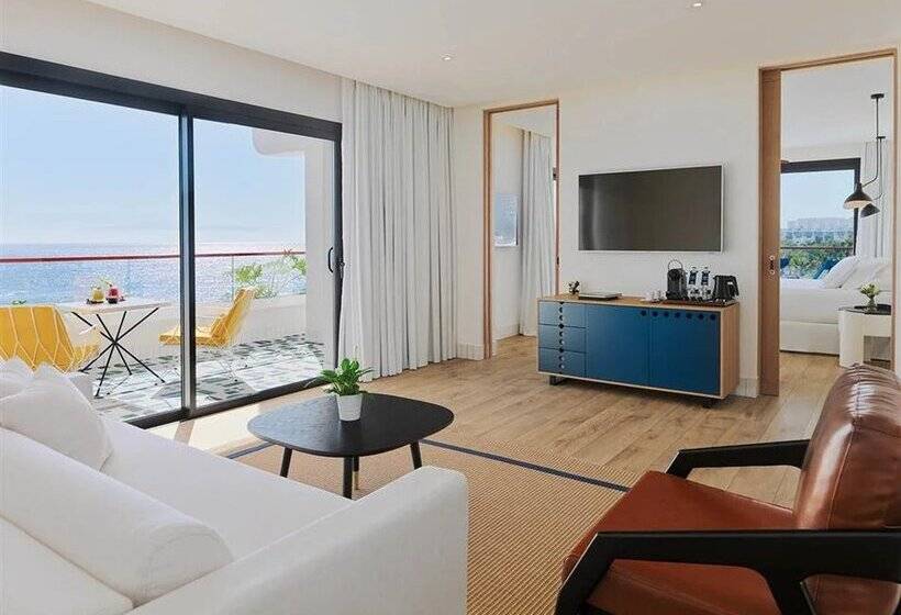 Suíte Prestige, H10 Atlantic Sunset Horizons Collection