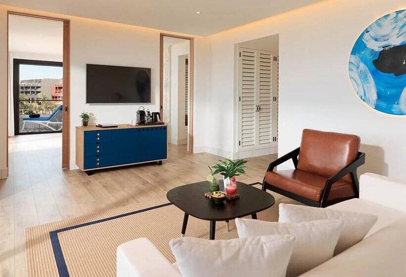 Suíte Prestige, H10 Atlantic Sunset Horizons Collection