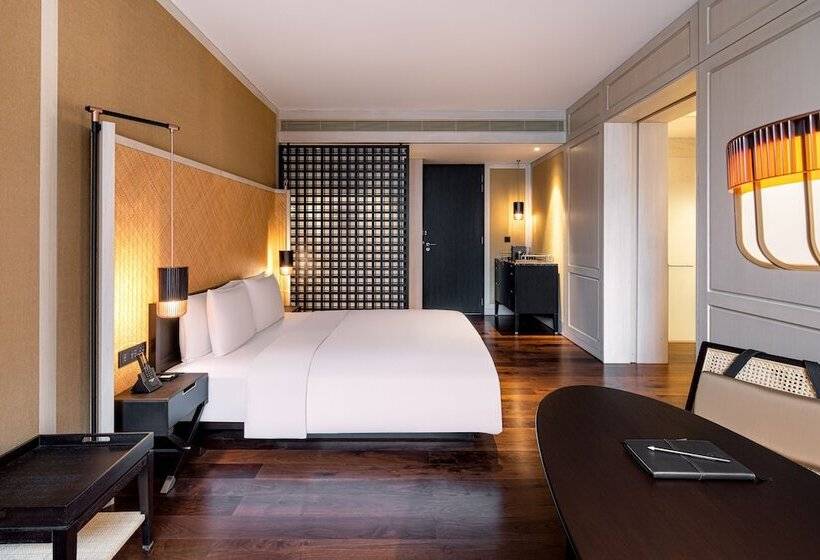 اتاق لوکس, The Ruma Hotel And Residences