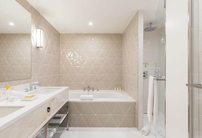 Люкс с Террасой, Chais Monnet & Spa