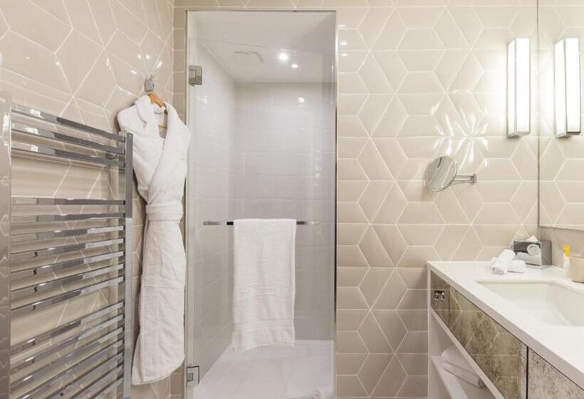 Номер Стандарт, Chais Monnet & Spa