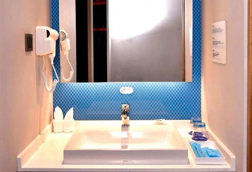带大床的标准间, Holiday Inn Express Luanchuan, An Ihg