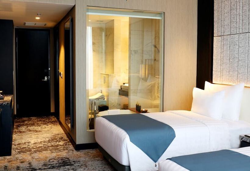 Номер Премиум, Jhl Solitaire Gading Serpong