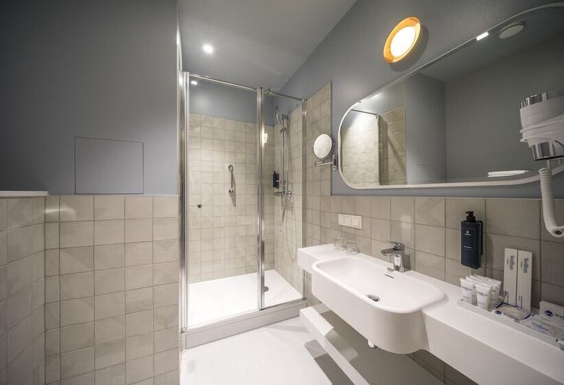 اتاق استاندارد, Wellton Riverside Spa