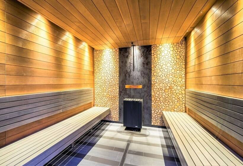 اتاق خانوادگی, Wellton Riverside Spa