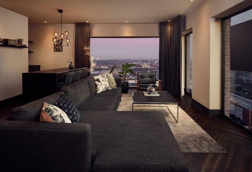 Penthouse Suite, Van Der Valk Hotel Amsterdam   Amstel