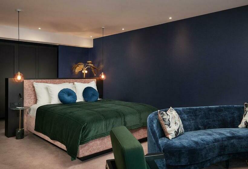 Penthouse Suite, Van Der Valk Hotel Amsterdam   Amstel