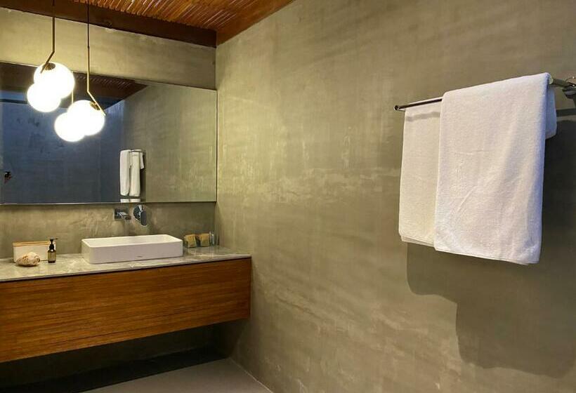 스탠다드 룸 산 전망, Dewa Hostel