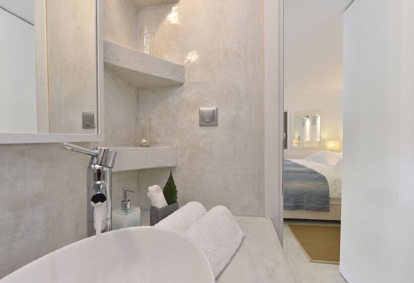 Люкс, Naoussa Hills Boutique Resort  Adults Only