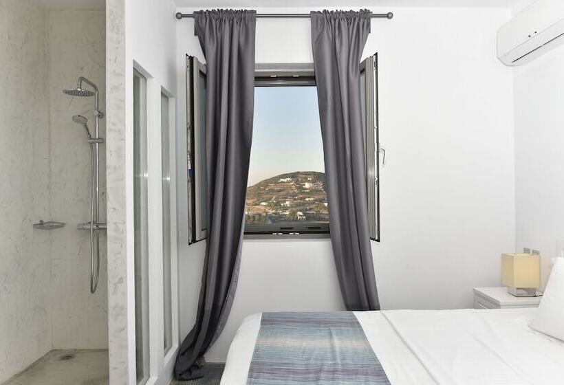 Люкс 2 Спальни, Naoussa Hills Boutique Resort  Adults Only