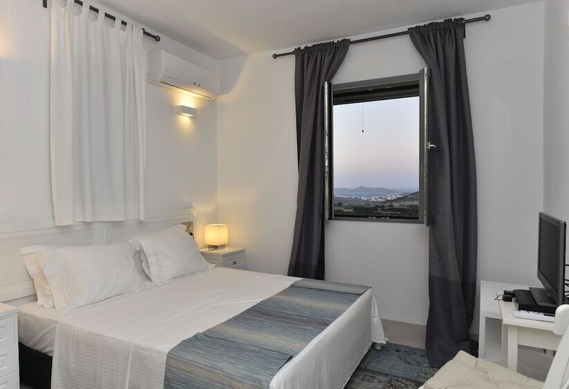Люкс 2 Спальни, Naoussa Hills Boutique Resort  Adults Only
