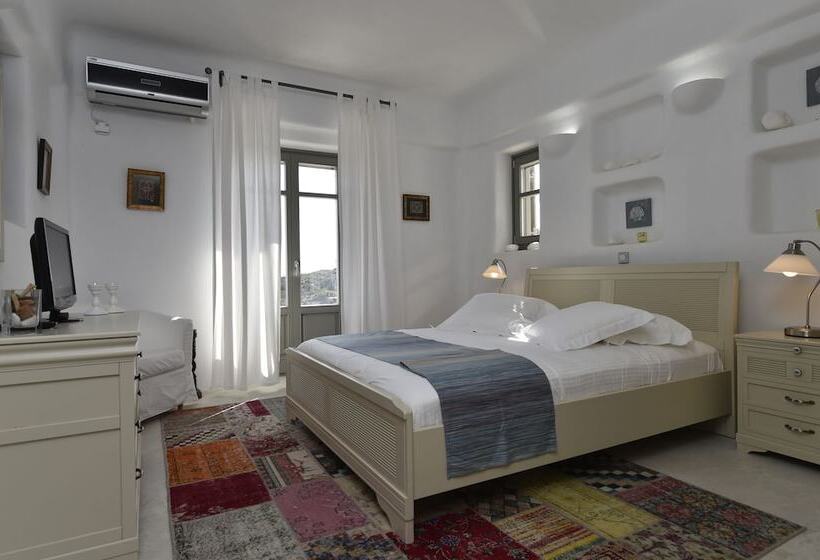 Президентский Люкс, Naoussa Hills Boutique Resort  Adults Only