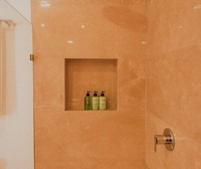 プレミアムスイート, Antera Hotel & Residences