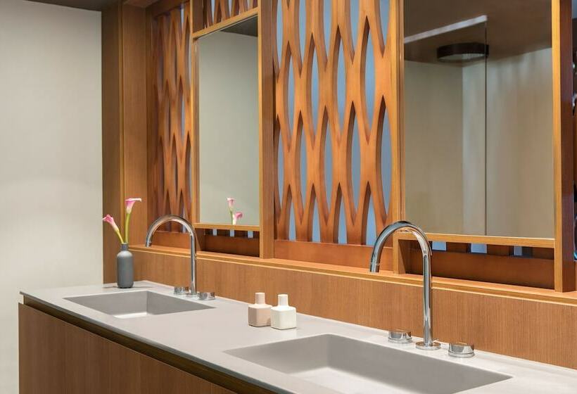 سوییت جونیور با چشم‌انداز دریا, Excellence Oyster Bay   Adults Only All Inclusive