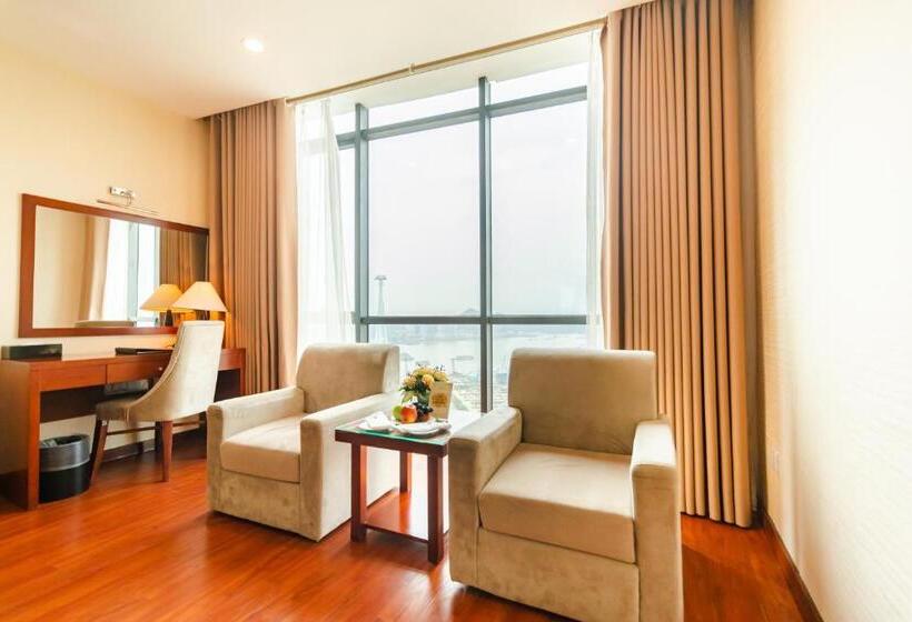 اتاق پرمیوم با چشم‌انداز دریا, Muong Thanh Luxury Quang Ninh