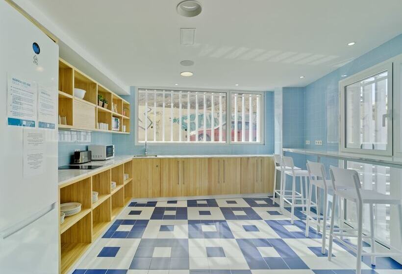 家庭间, Loop Inn Hostel Cartagena