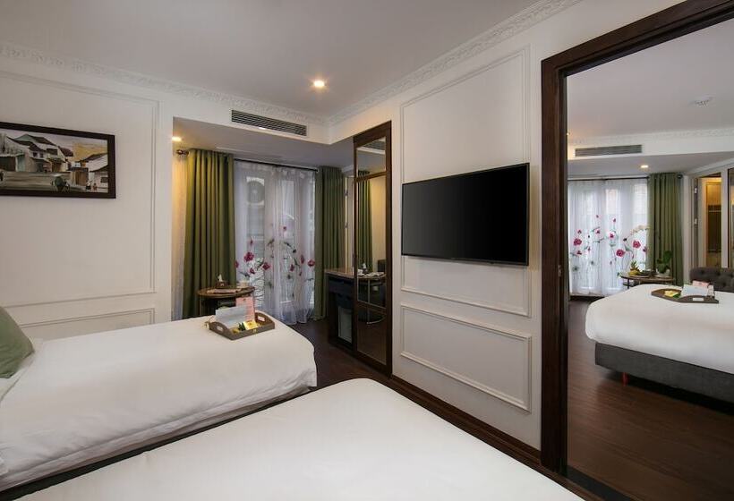 اتاق لوکس با بالکن, Hanoi Allure