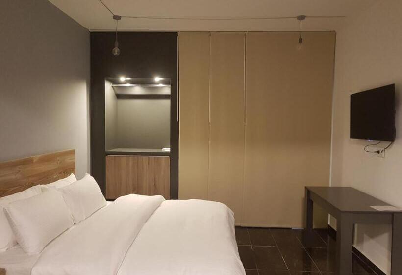 اتاق اکونومی, B Residence