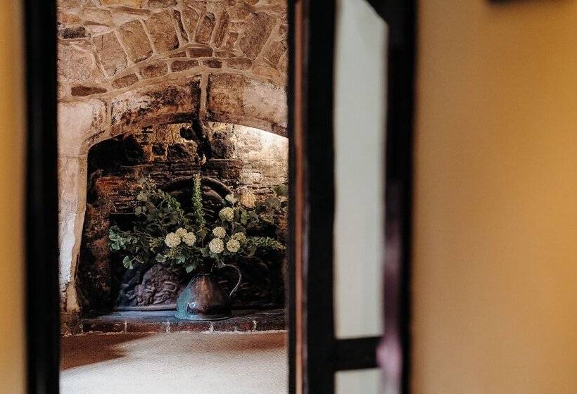 Люкс, The Crown Inn