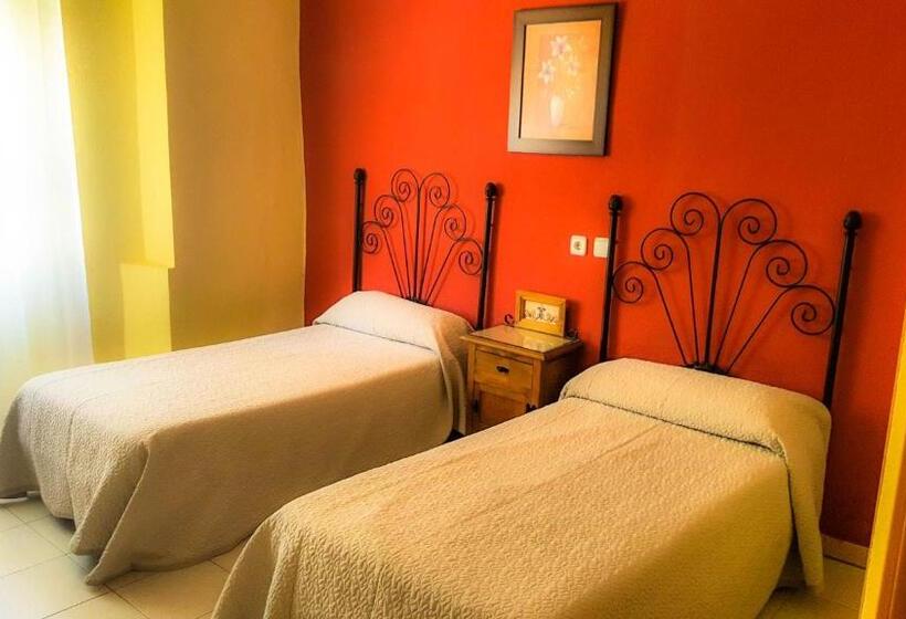 Номер Стандарт, Hostal Restaurante El Paso