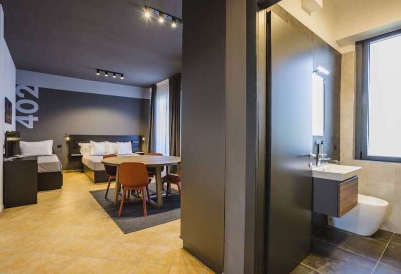 Standaard Studio, Residence 9 Line