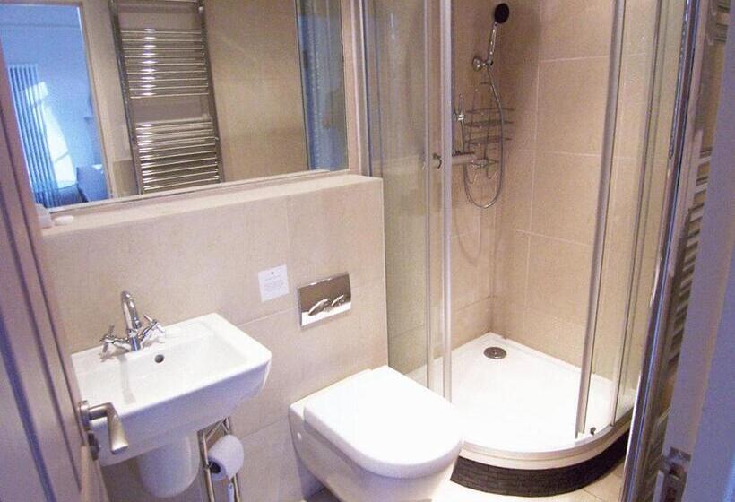 Номер Deluxe, Bagshaw Hall