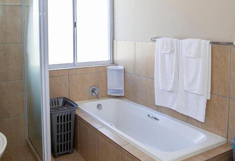 Люкс, 80 Kendal Guest House