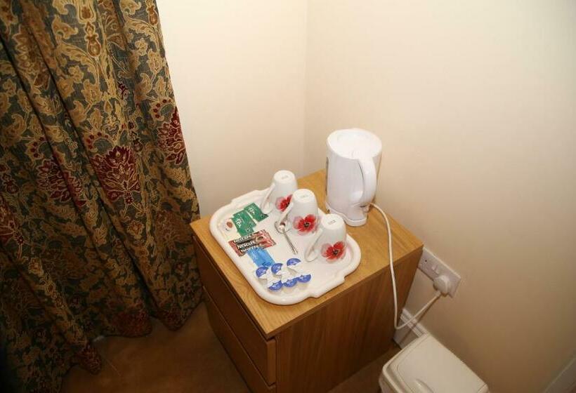 家庭间, Acorn Lodge Guest House