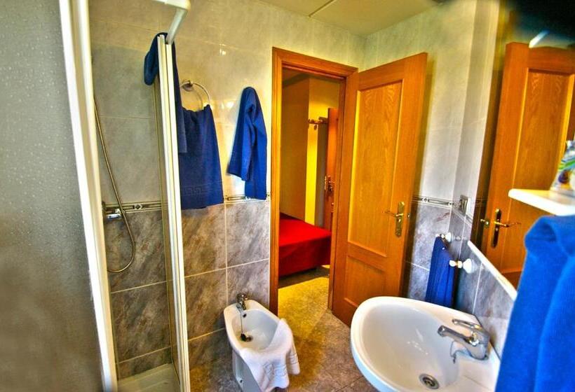 Номер Стандарт, Hostal Apolo Trece