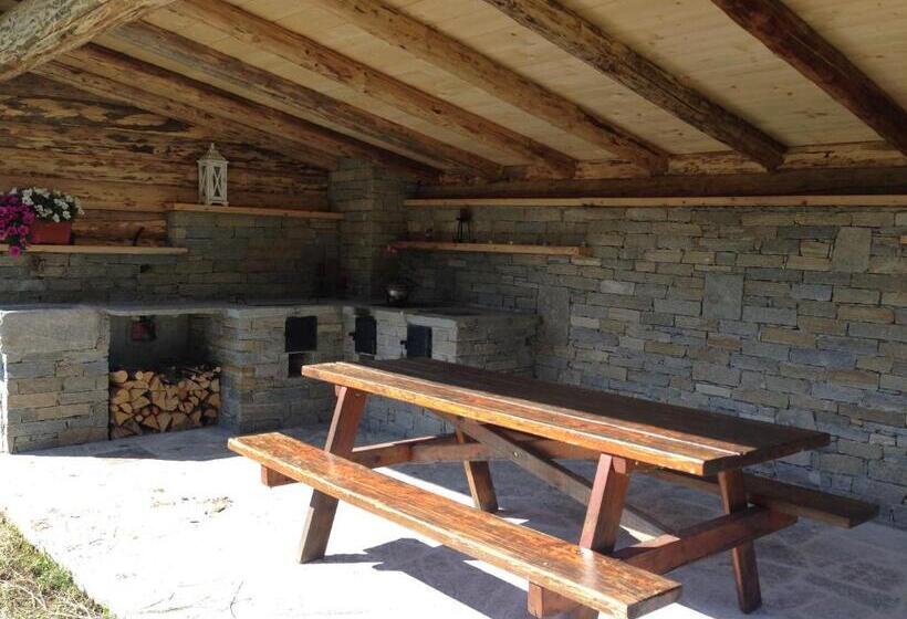 آپارتمان 1 خوابه, Chalet Bucaneve