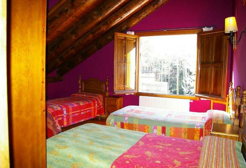 Номер Стандарт, Hosteleria Santa Cruz