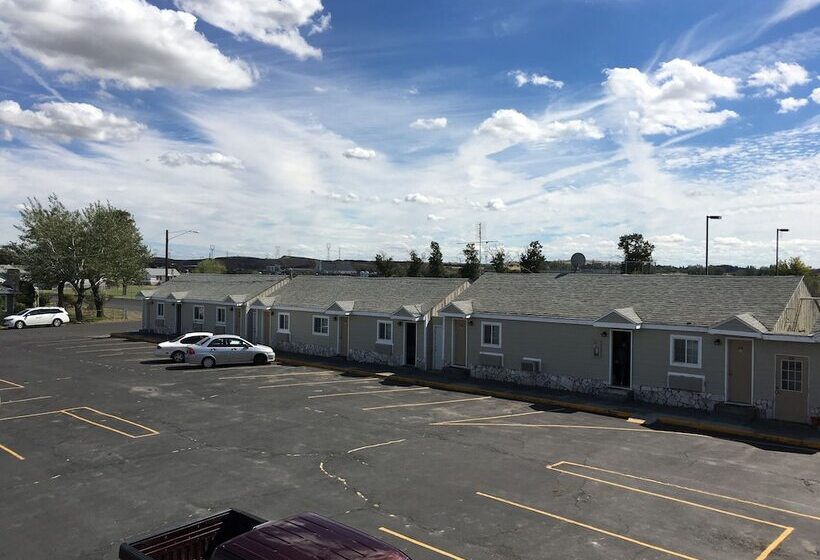 Люкс, Umatilla Inn & Suites