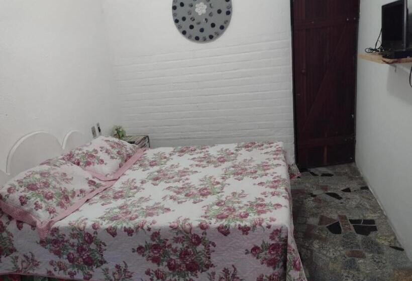 Номер Стандарт Вид на Сад, Pouzada Bom Clima   Servimos Cestas De Café Da Manhã   Melhor Custo Benefício Em Gravatá
