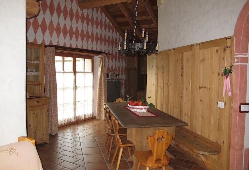 两卧皇家套房, Agriturismo Alpenvidehof
