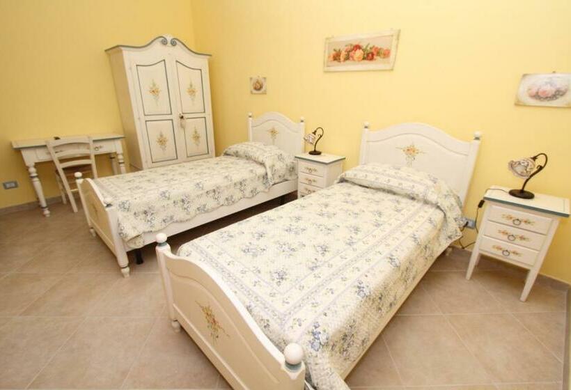Номер Стандарт, Azienda Agrituristica La Tenuta Del Falco