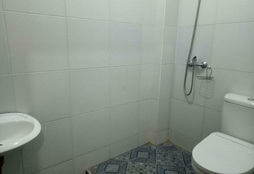 Номер Стандарт, Amed Stop Inn Homestay, Rooftop Restaurant And Bar