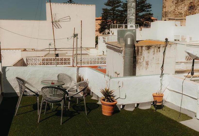 آپارتمان 1 خوابه با چشم‌انداز دریا, Hostal Africa
