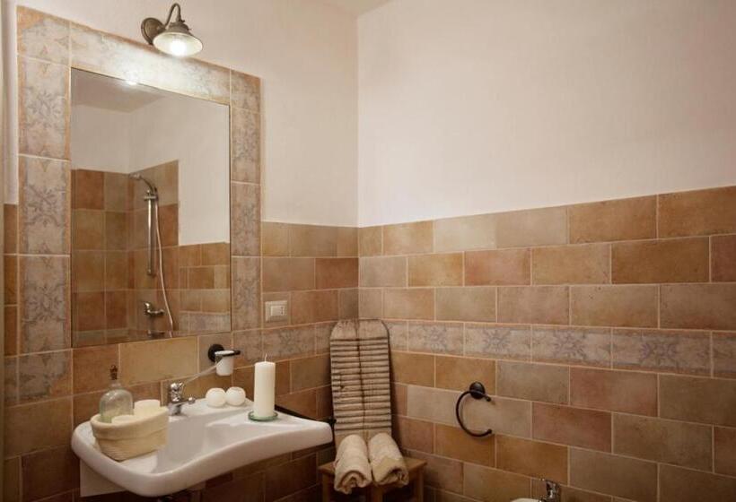小型套房, Masseria Cisternella