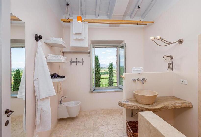 デラックスルーム, Siena House