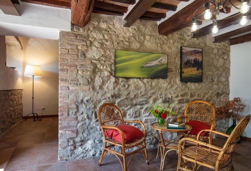 Апартаменты 4 Спальни, Tenuta Il Cicalino