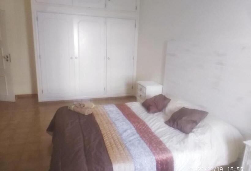 اتاق لوکس با بالکن, La Maison Dos Prazeres
