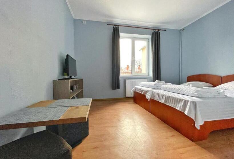 غرفة كومفورت, Guest House Lviv